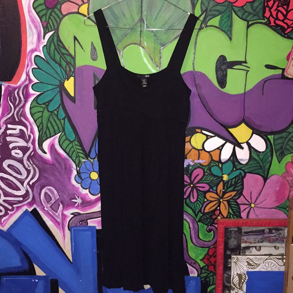 Black H&M dress never worn